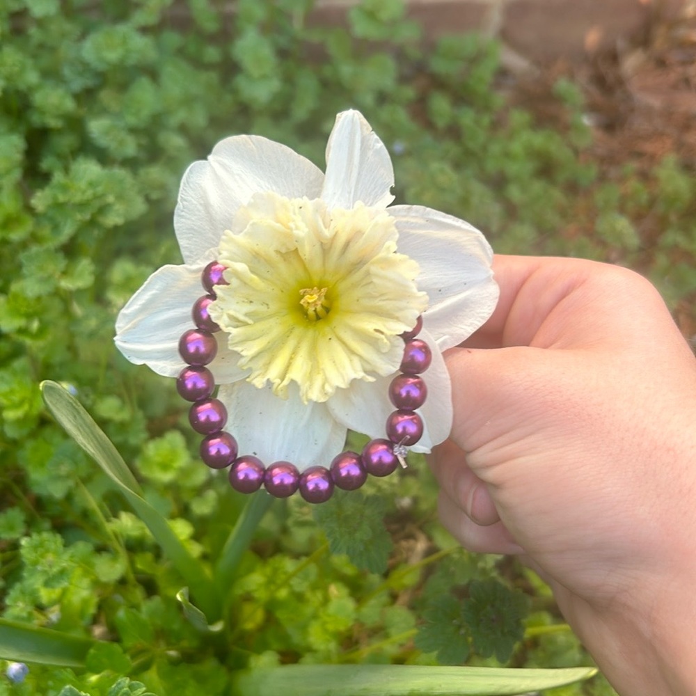 Purple beaded bracelet (made by me)